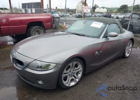 2005 BMW Z4 2.5I z USA, uszkodzony, nr VIN 4USBT33535LS56772